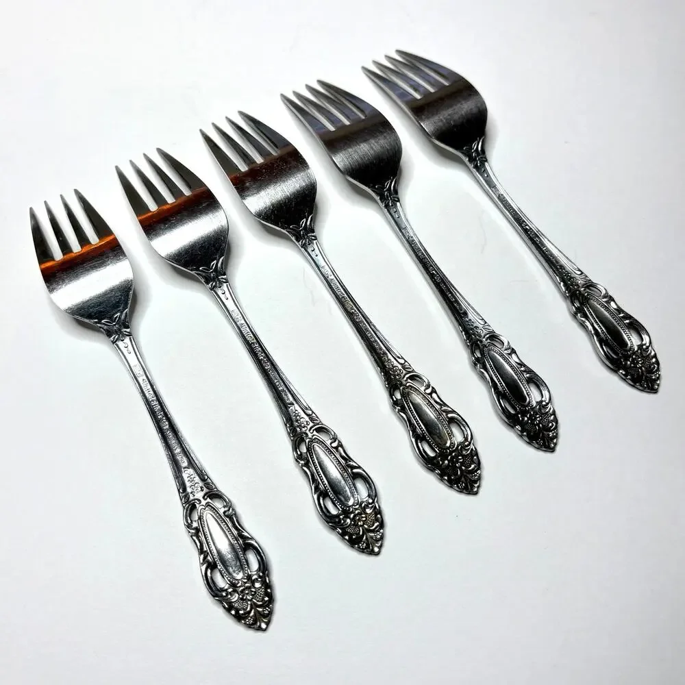 Vintage United Silver Co Artistic Rose Salad Fork 6-3/8
